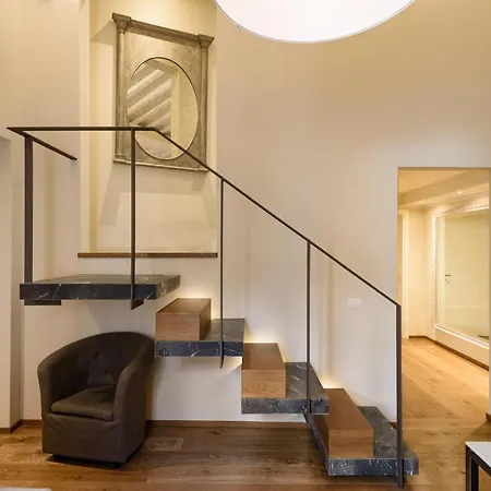 Santa Croce Penthouse Apartment *